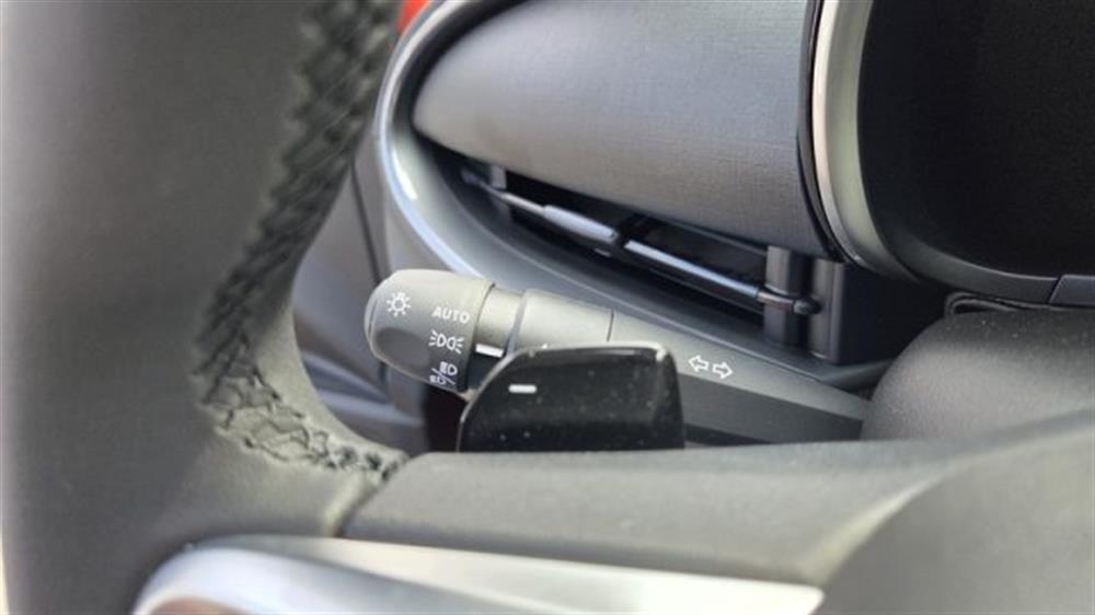 600 600 Hybrid 110 CV DCT MH
