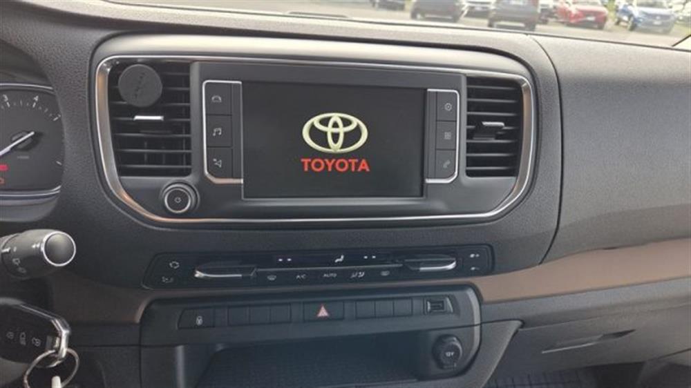 Proace Verso Proace Verso 2.0D 150 CV L1 D Exe