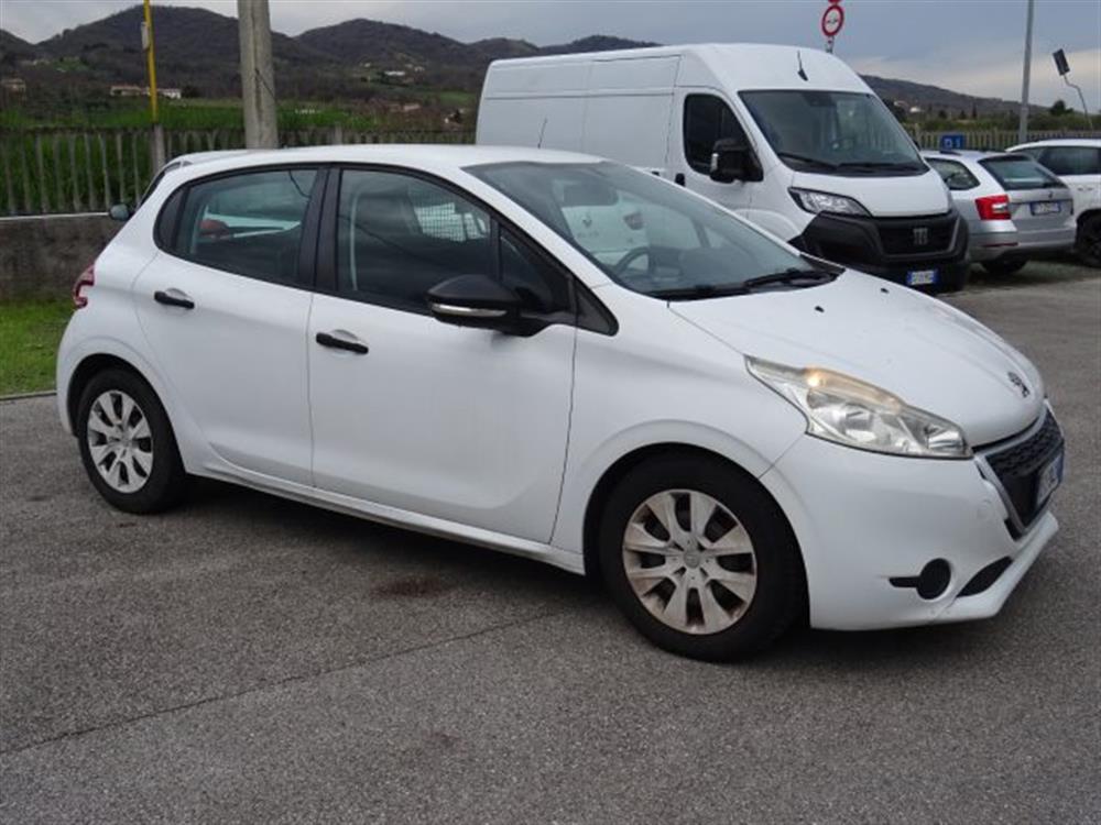 208 208 1.4 8V HDi 68CV 5p.