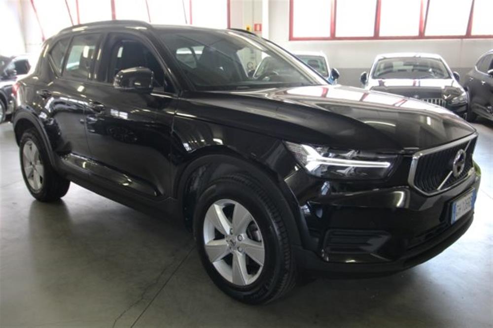 XC40 XC40 T2 Geartronic Moment