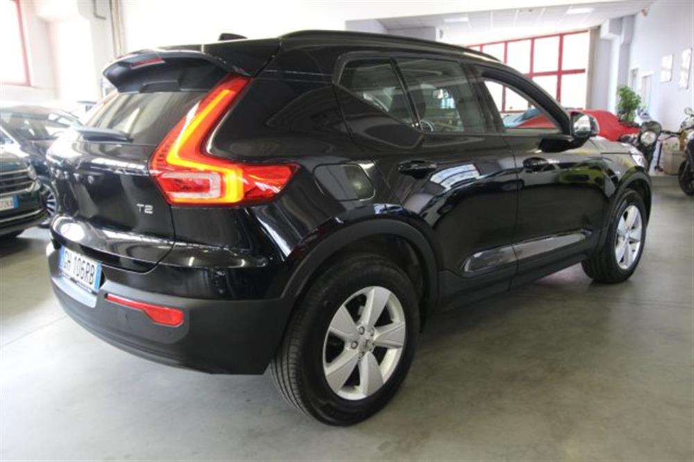 XC40 XC40 T2 Geartronic Moment