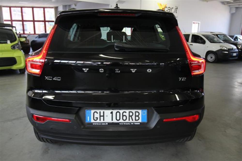 XC40 XC40 T2 Geartronic Moment