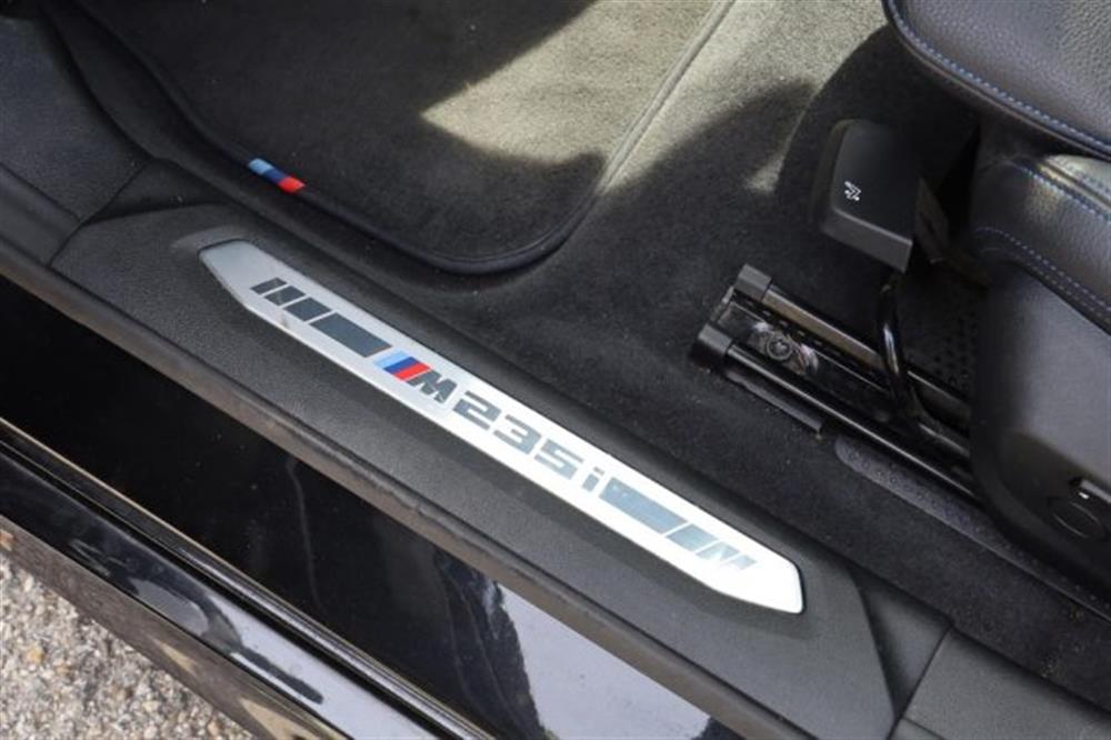 235 235 M 235i xDrive Gran C