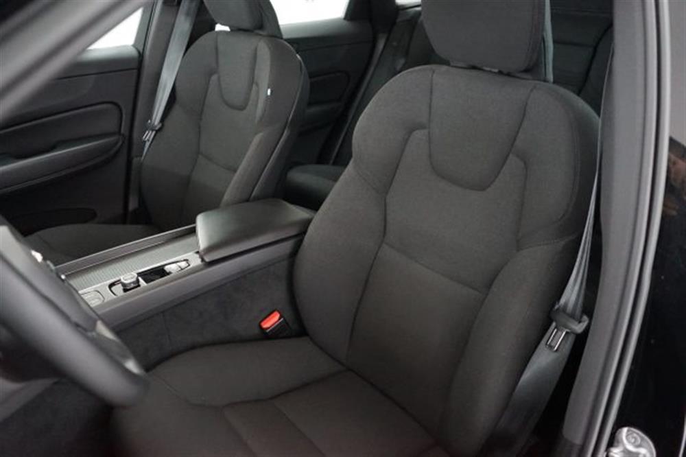 XC60 XC60 B4 (d) AWD automatic