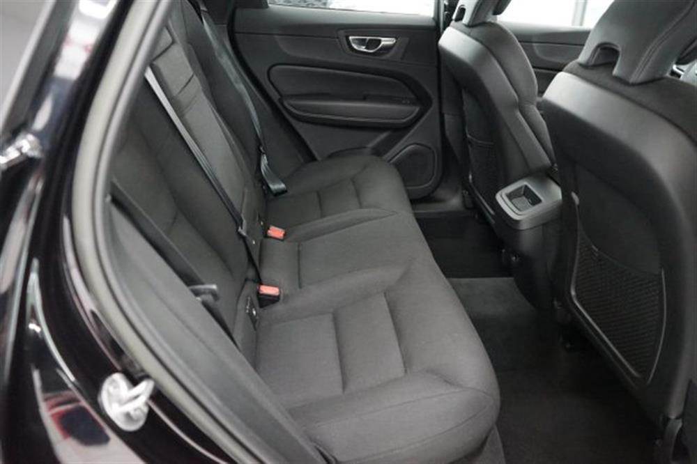 XC60 XC60 B4 (d) AWD automatic