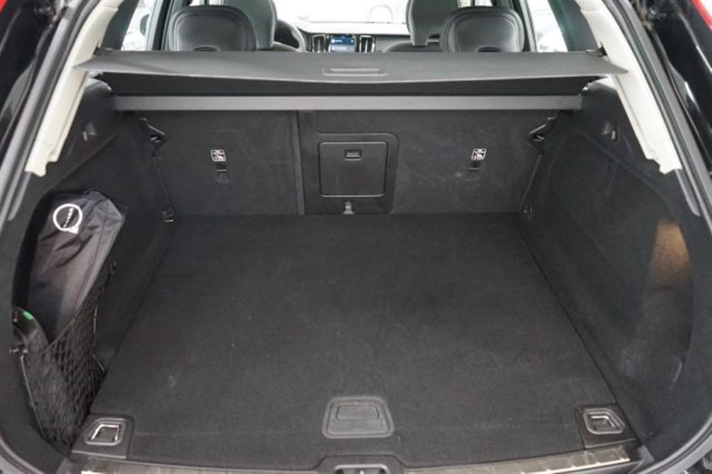 XC60 XC60 B4 (d) AWD automatic