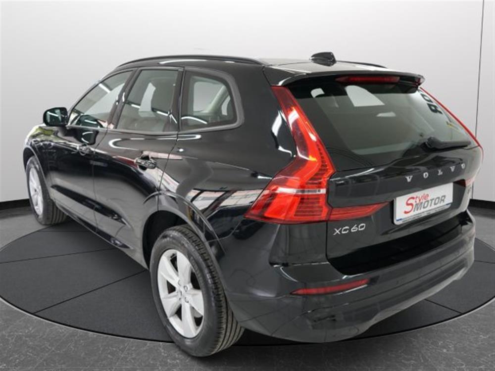 XC60 XC60 B4 (d) AWD automatic