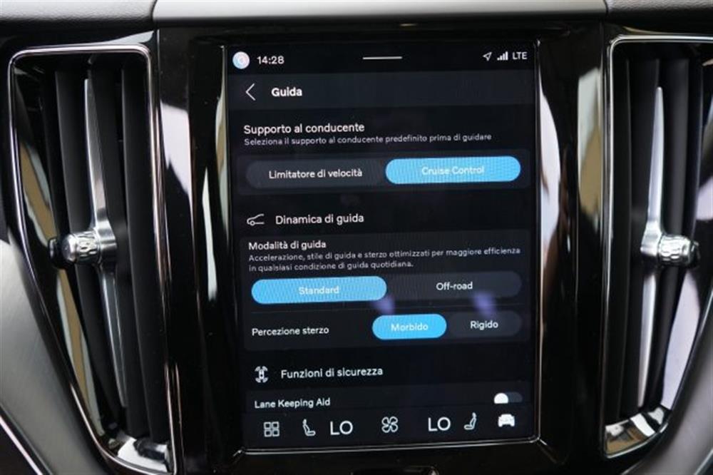 XC60 XC60 B4 (d) automatico Mo