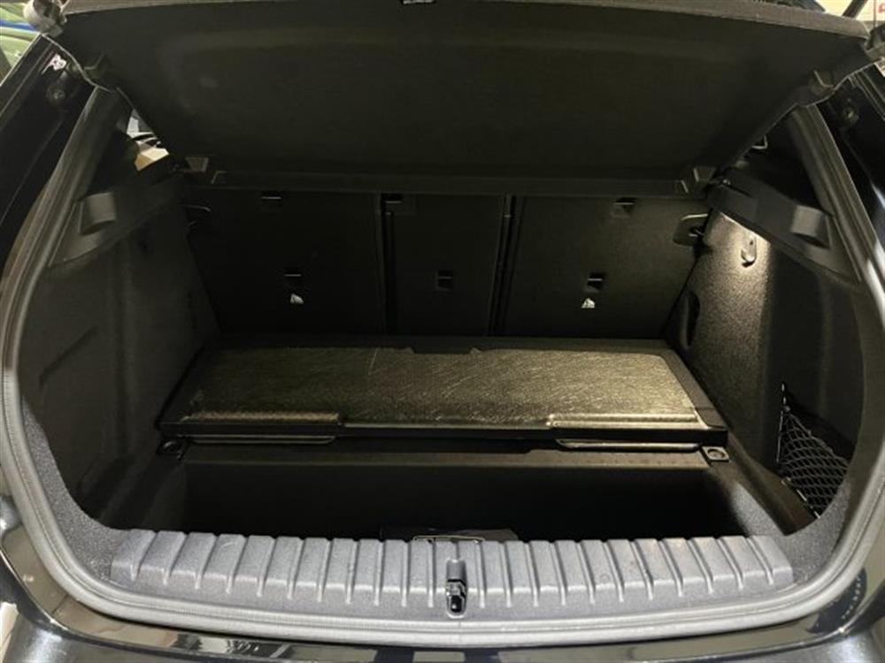 120 120 48V MSport