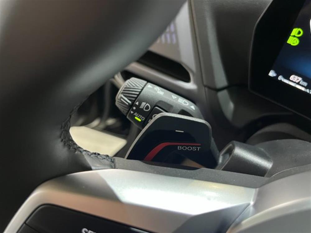 120 120 48V MSport