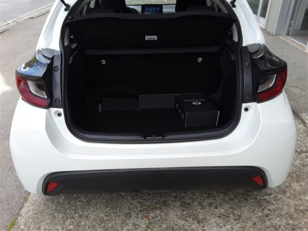 2 2 Hybrid 1.5 VVT e-CVT