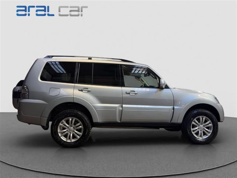 Pajero Pajero 3.2 DI-D 16V aut. In