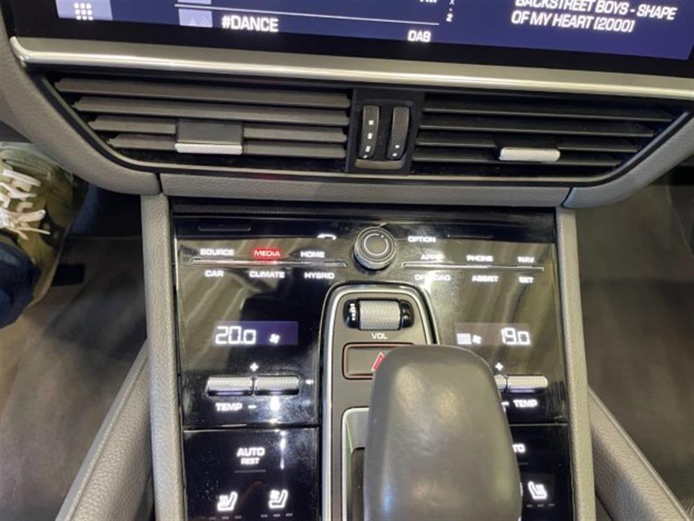 Cayenne Cayenne 3.0 V6 E-Hybrid * PE