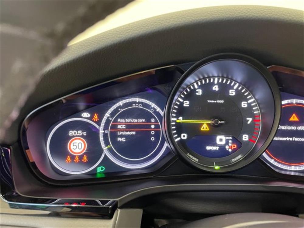 Cayenne Cayenne 3.0 V6 E-Hybrid * PE