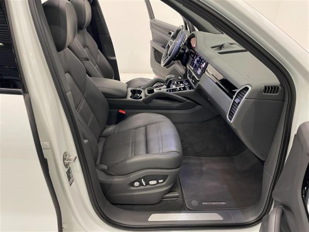 Cayenne Cayenne 3.0 V6 E-Hybrid * PE