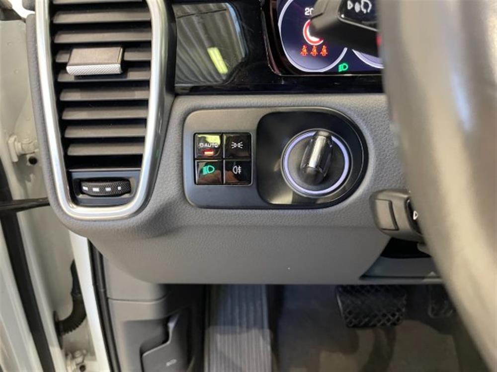 Cayenne Cayenne 3.0 V6 E-Hybrid * PE