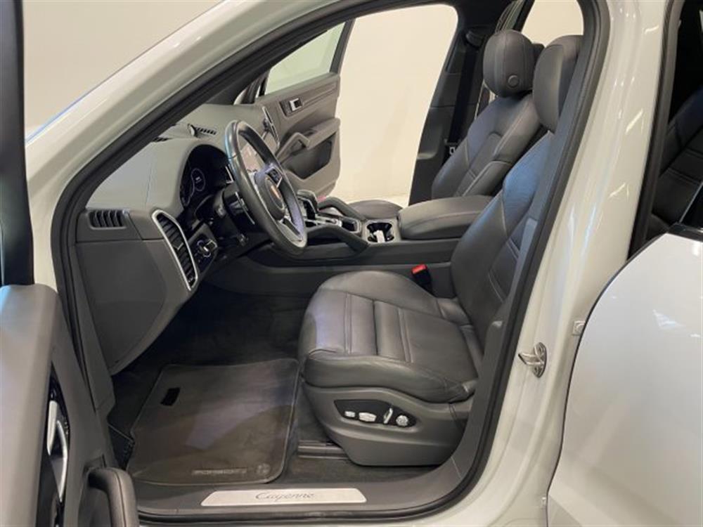 Cayenne Cayenne 3.0 V6 E-Hybrid * PE