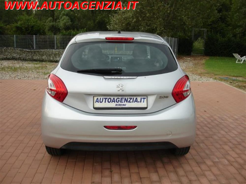 208 208 1° serie 1.2 VTi 82