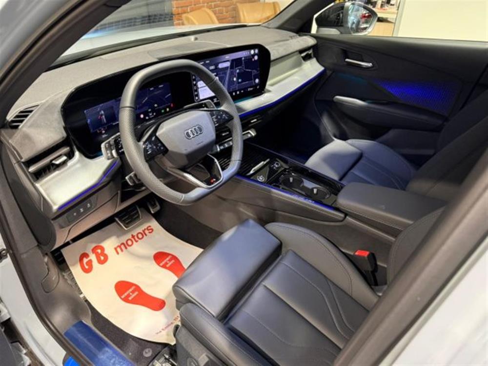 Q3 Q3 TDI S tronic S Line