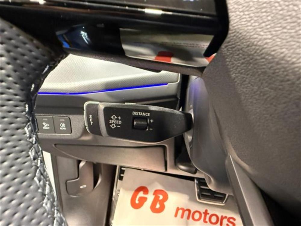 Q3 Q3 TDI S tronic S Line