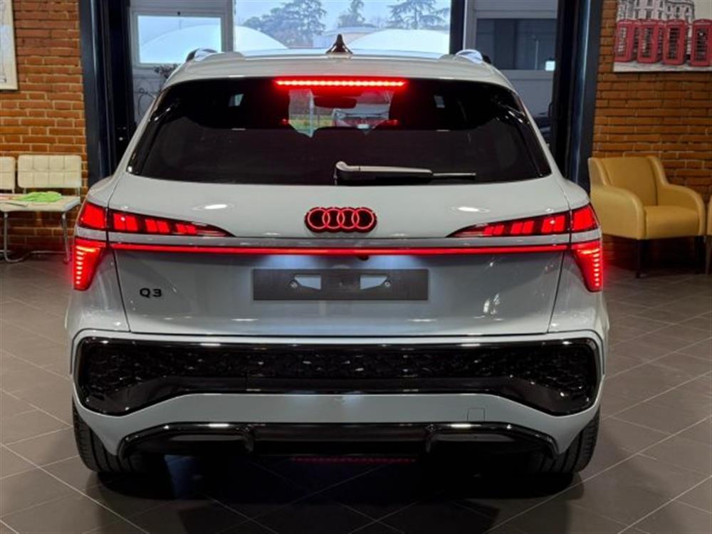 Q3 Q3 TDI S tronic S Line