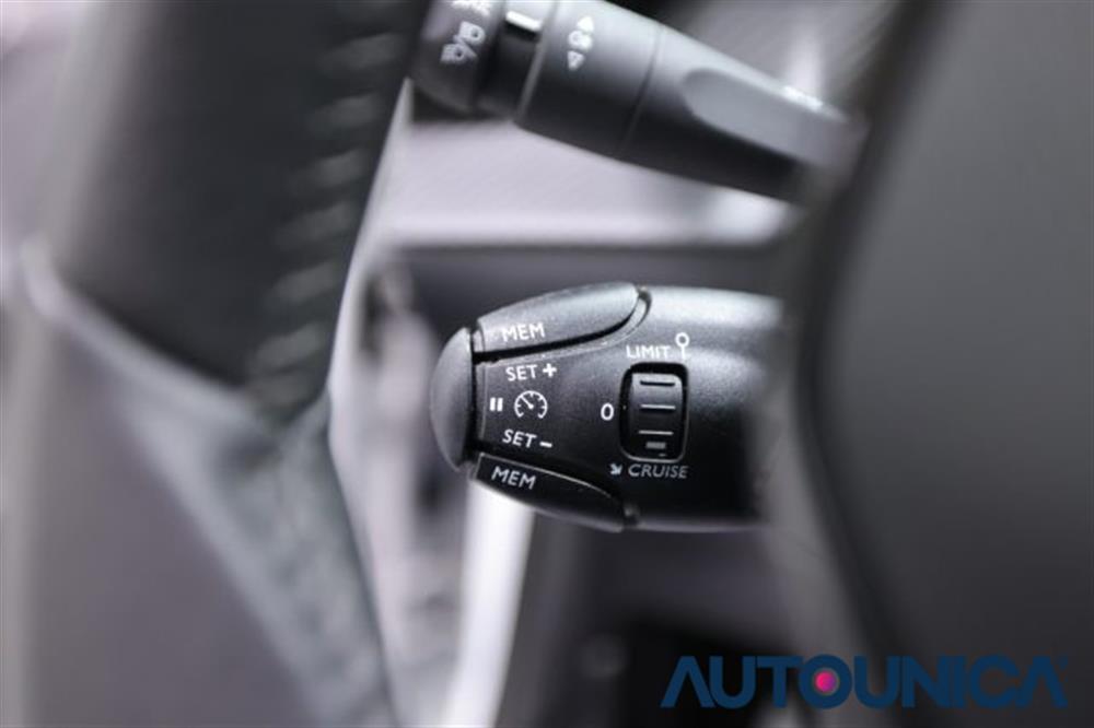 208 208 PURETECH 75 STOP&STA