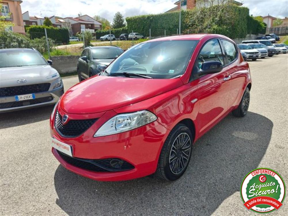 Ypsilon Ypsilon 1.2 69 CV 5 porte Go