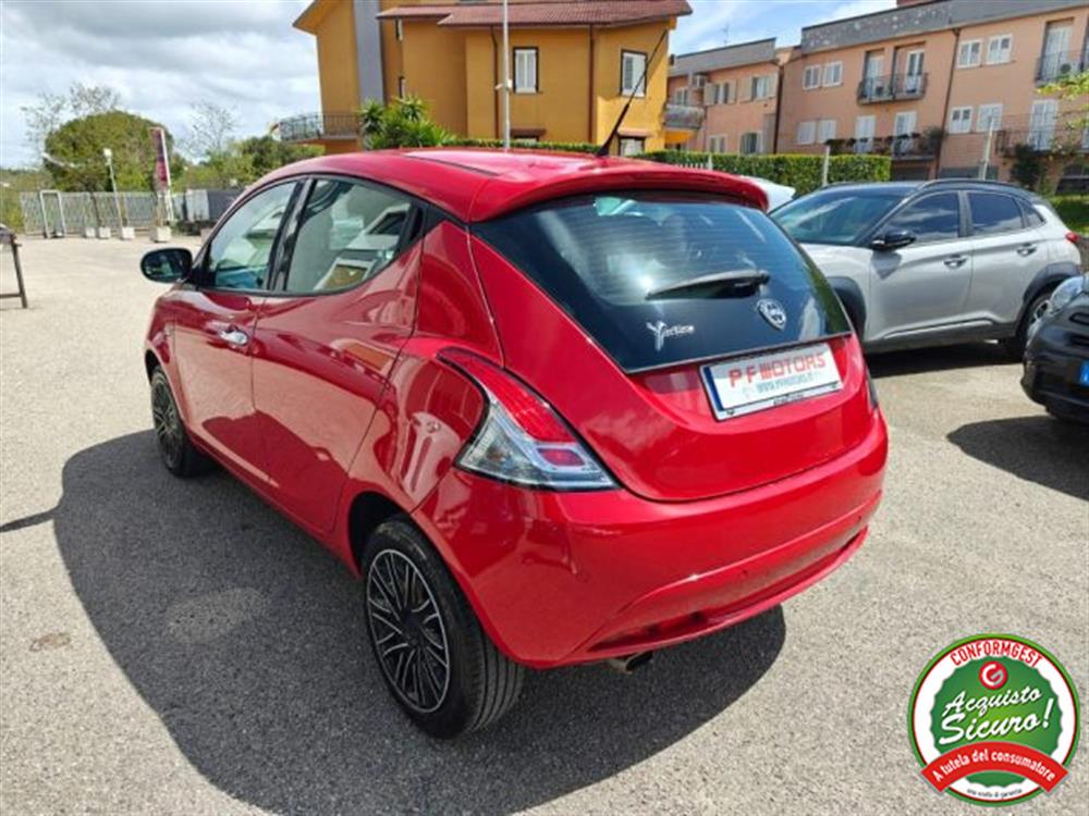 Ypsilon Ypsilon 1.2 69 CV 5 porte Go