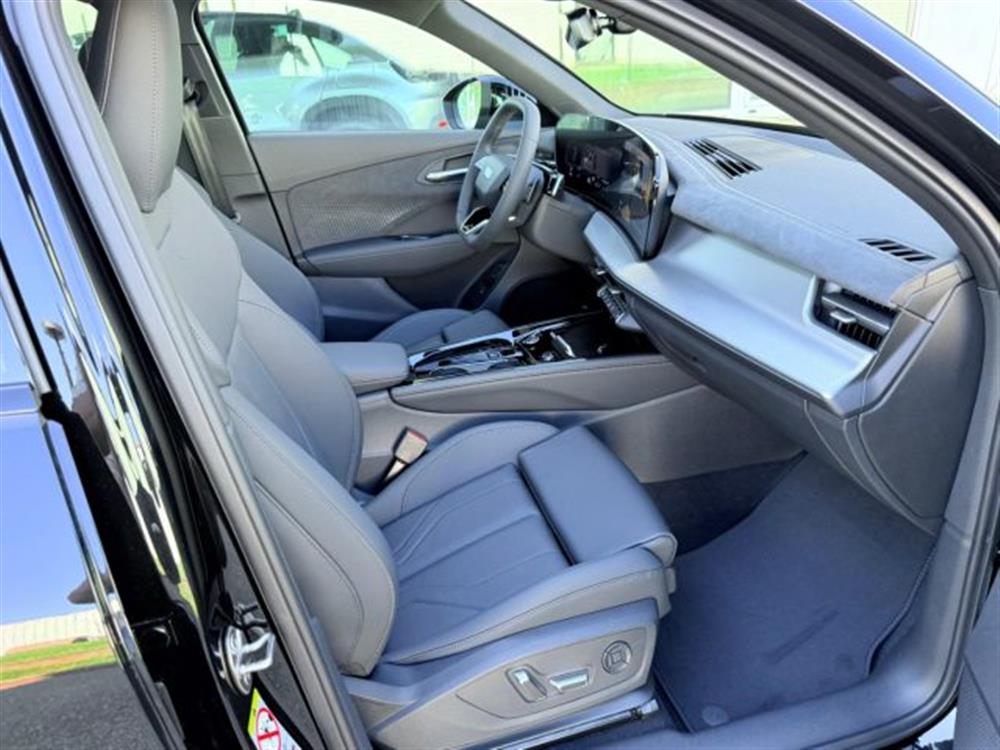 Q3 Q3 TDI S tronic S Line
