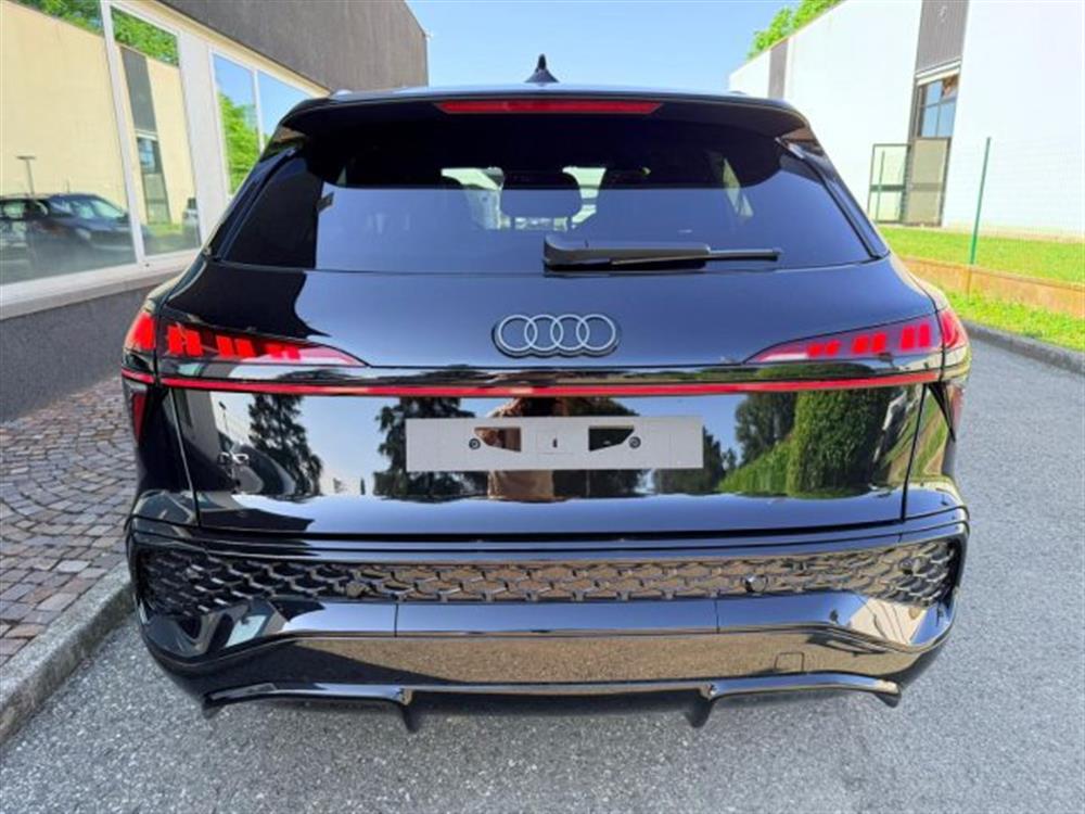 Q3 Q3 TDI S tronic S Line