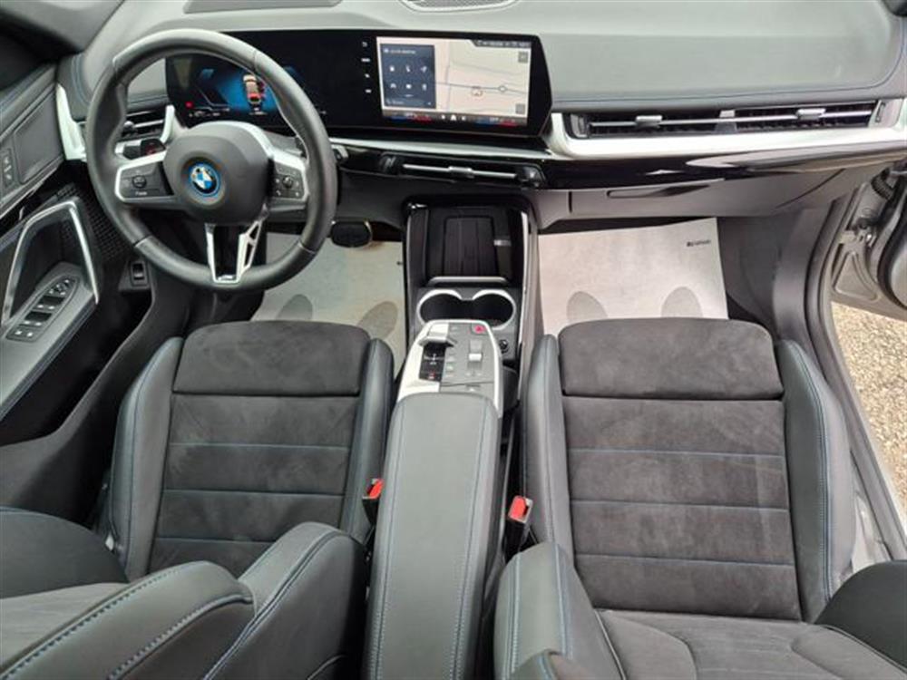 X1 X1 xDrive 25e Msport Pr