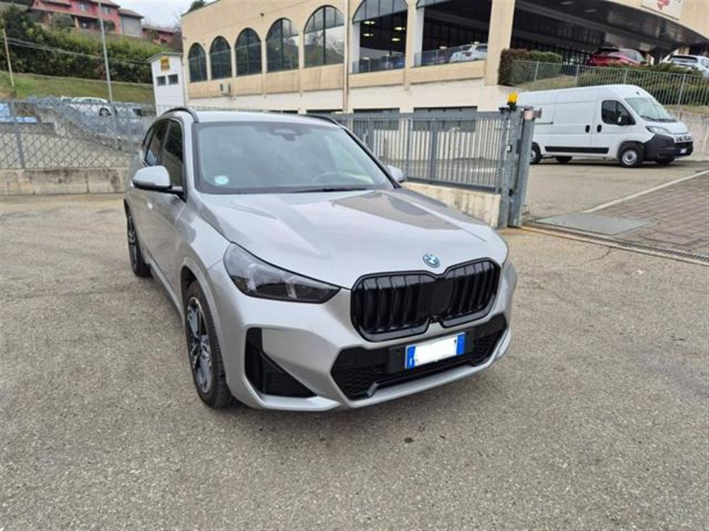 X1 X1 xDrive 25e Msport Pr