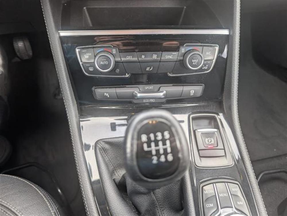 216 216 d Active Tourer Luxu