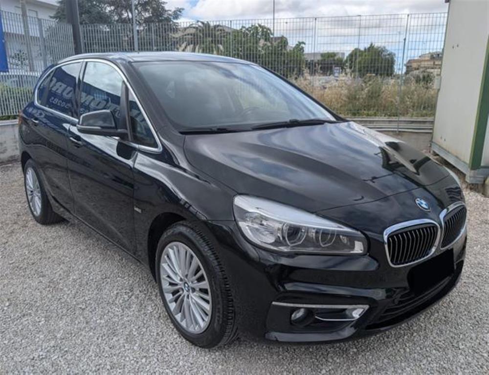 216 216 d Active Tourer Luxu