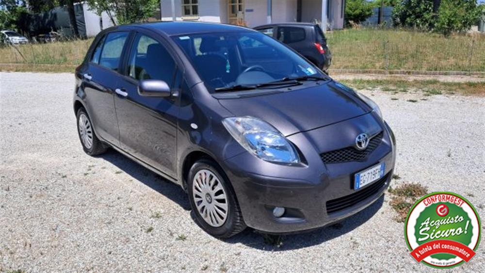 Yaris Yaris 1.4 D-4D DPF 5 porte
