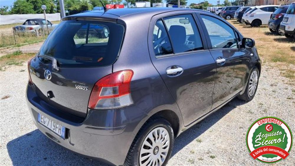 Yaris Yaris 1.4 D-4D DPF 5 porte