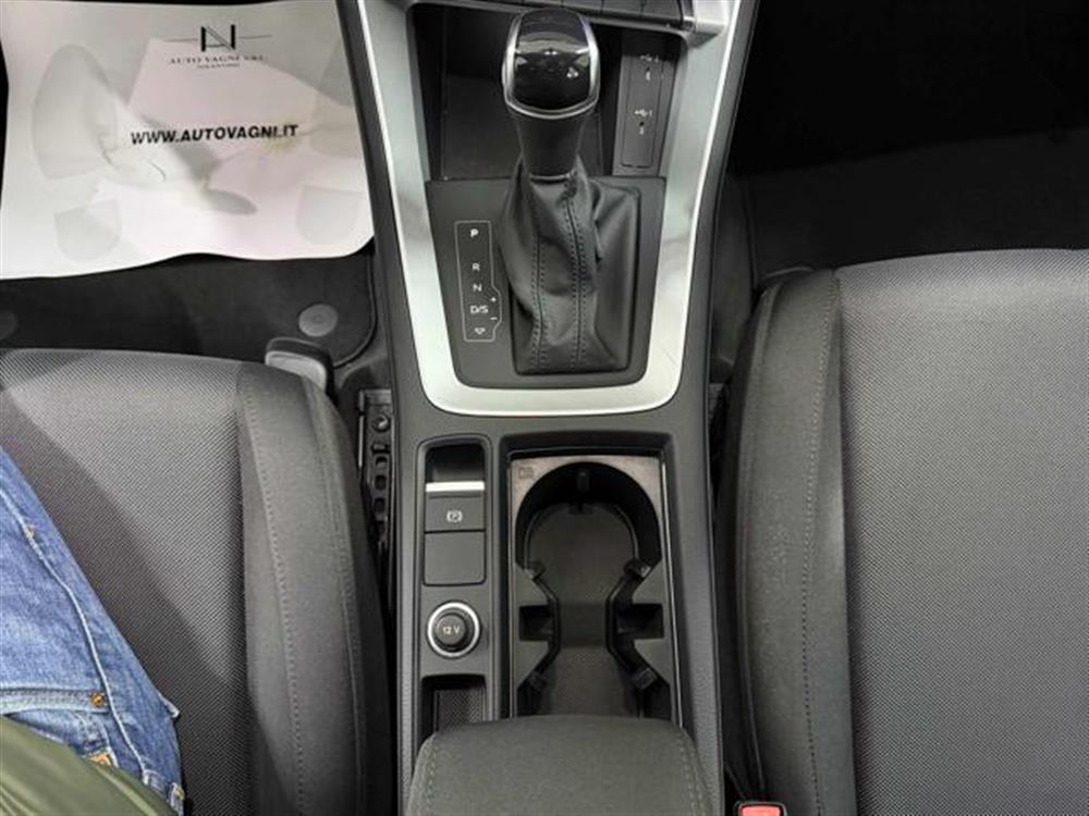 Q3 Q3 35 TDI S tronic Busi