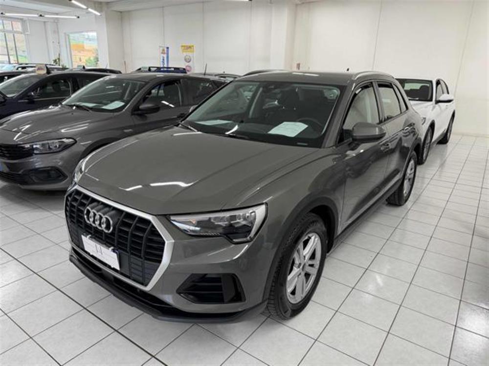 Q3 Q3 35 TDI S tronic Busi