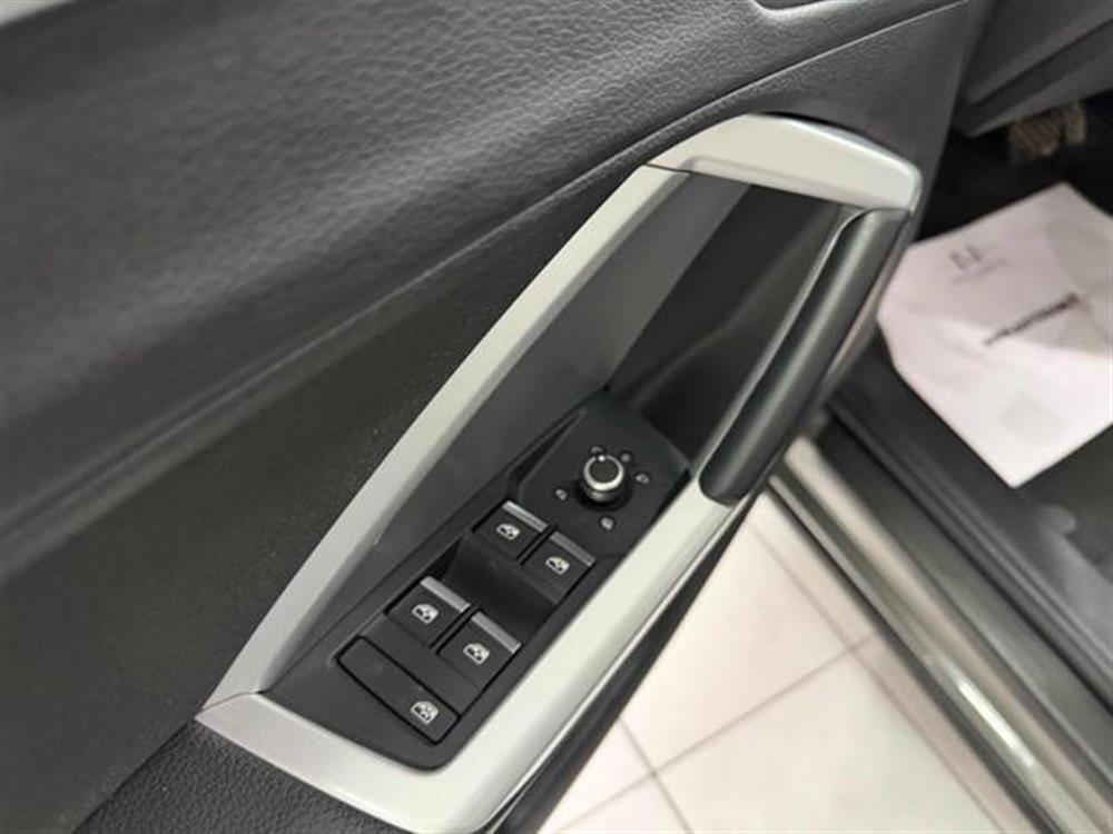Q3 Q3 35 TDI S tronic Busi