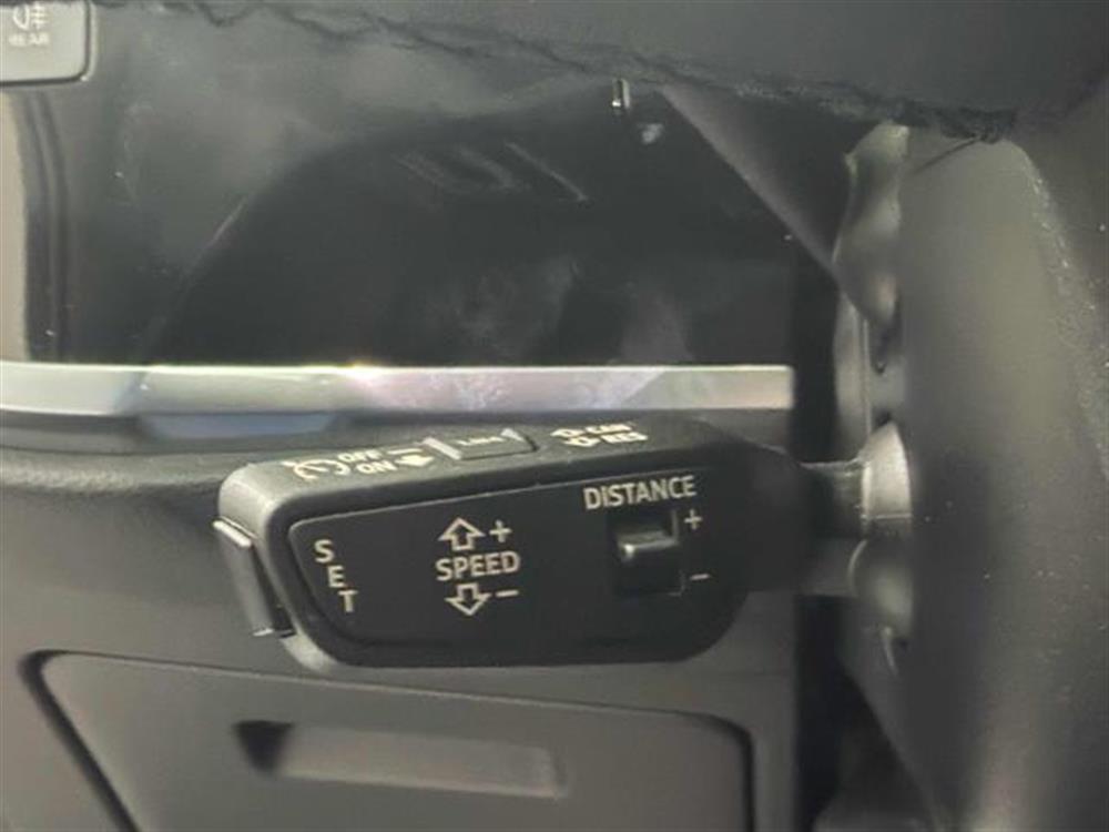 Q3 Q3 35 TDI S tronic Busi