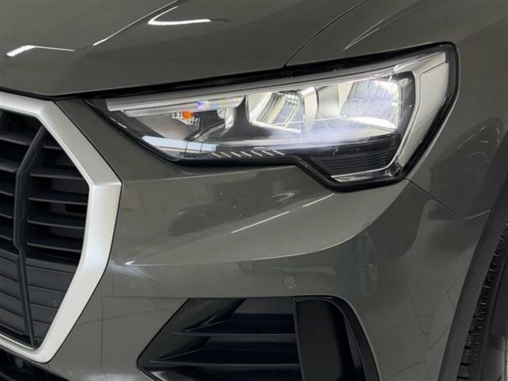 Q3 Q3 35 TDI S tronic Busi