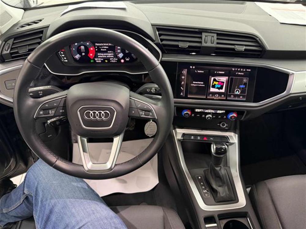 Q3 Q3 35 TDI S tronic Busi