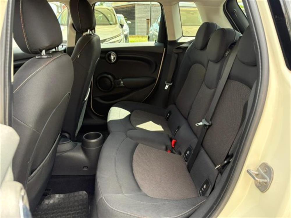 Cooper D Cooper D 1.5 5 porte AUT - NA