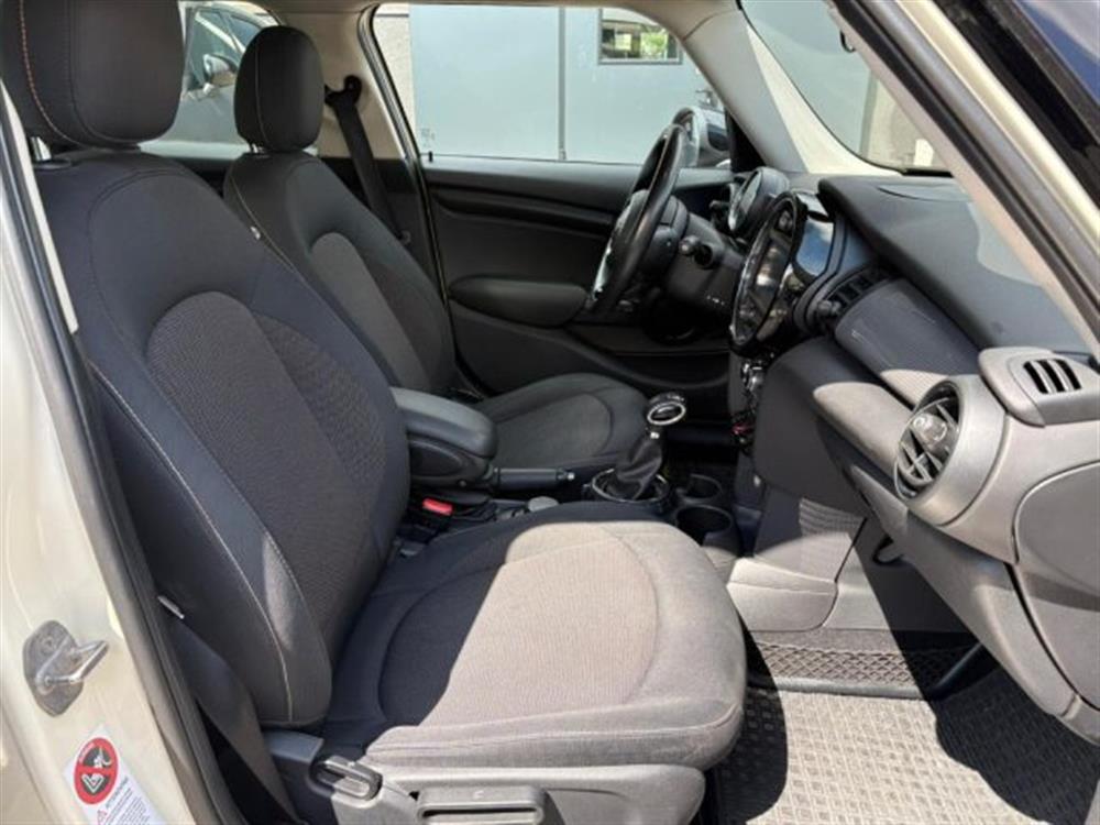 Cooper D Cooper D 1.5 5 porte AUT - NA