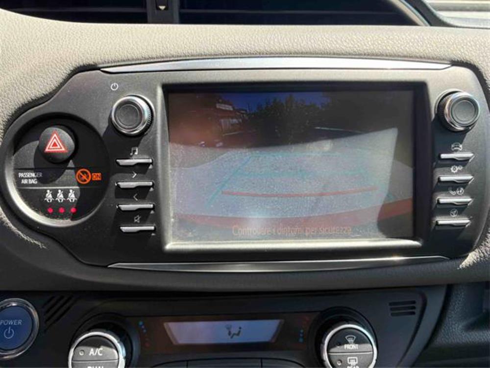 Yaris Yaris 1.5 5 porte Active