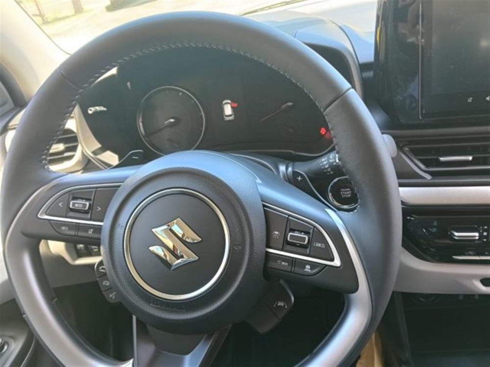 Swift Swift 1.2 Hybrid CVT Top
