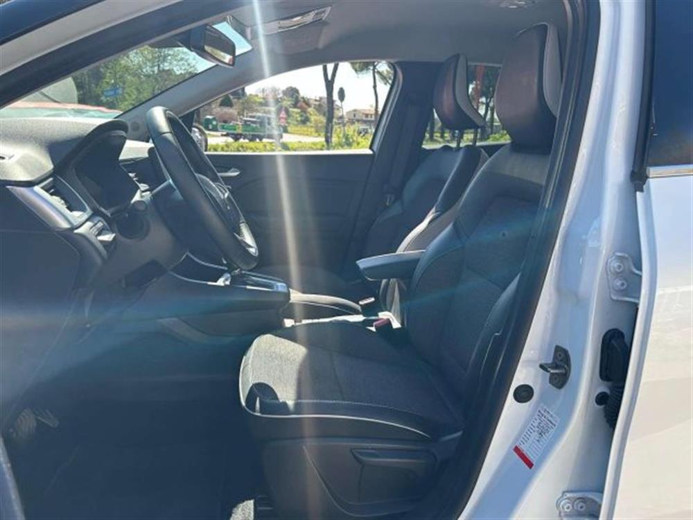 Captur Captur 1.6 E-TECH HEV 145 T