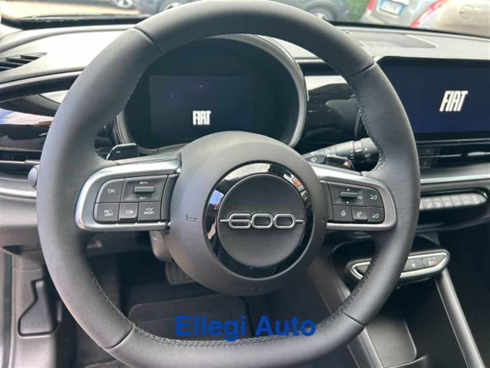 600 600 Hybrid 110 CV DCT MH