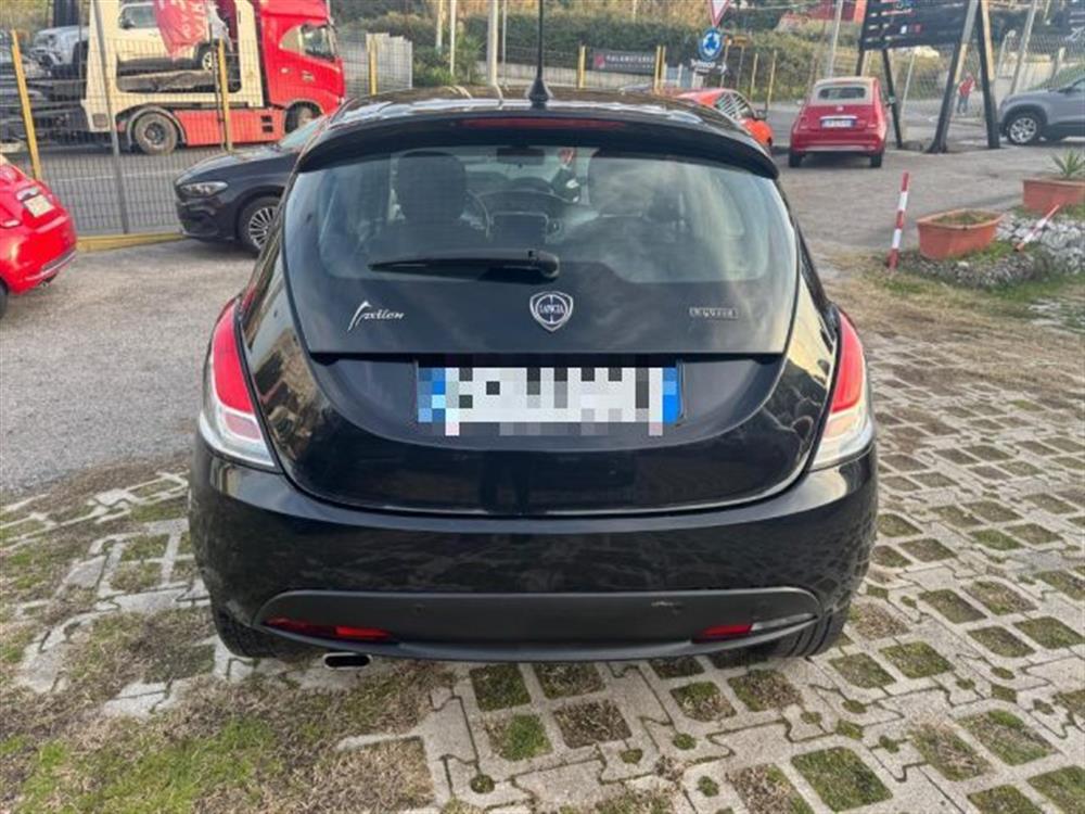 Ypsilon Ypsilon 1.0 FireFly 5 porte