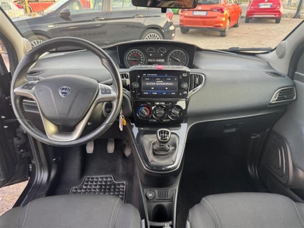 Ypsilon Ypsilon 1.0 FireFly 5 porte